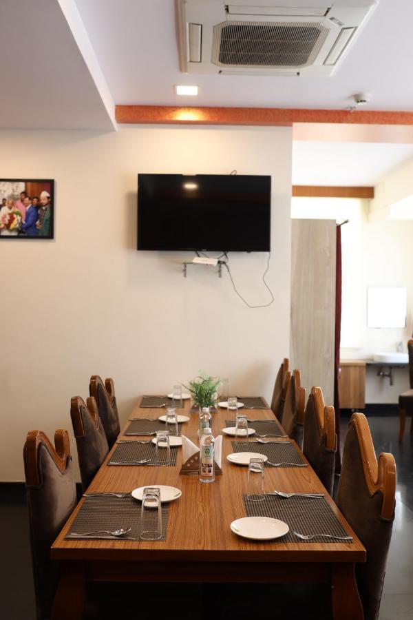 Npg Hotel Bangalore Just 10 Mins Drive From The Kempegowda International Airport Екстериор снимка